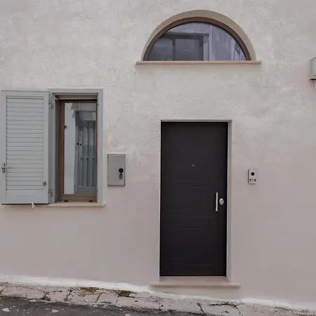 Guesthost - Corte Del Salento - Charming